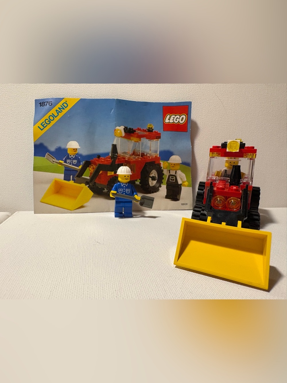 Vintage 1990 LEGO Legoland set #1876 Soil Scooper complete set Minifigures